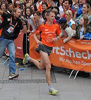 Henrik Jörgensen gewann den Halbmarathon (Foto: Ingrid Grossmann)